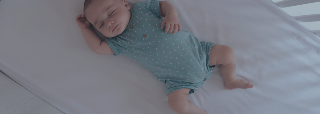 Das Babybett ist der ideale Schlafort für dein Baby, wenn es allein schläft